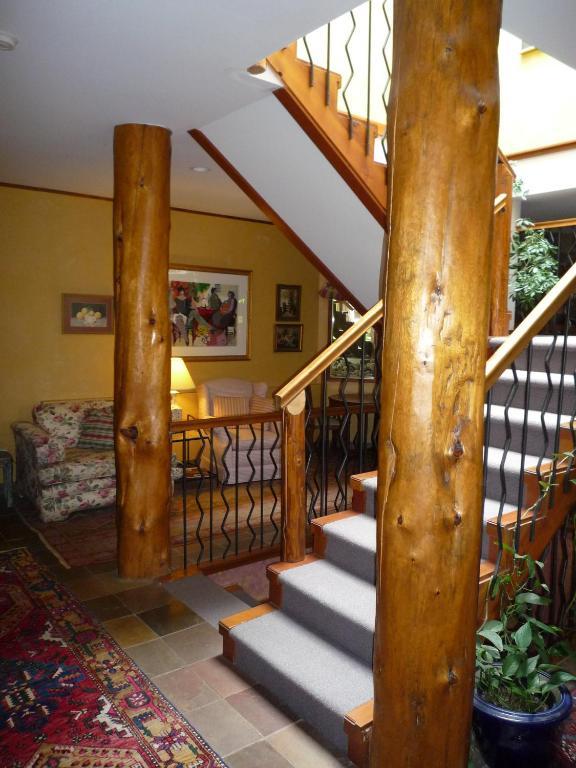 Inn At Clifftop Lane Bed And Breakfast Whistler Luaran gambar